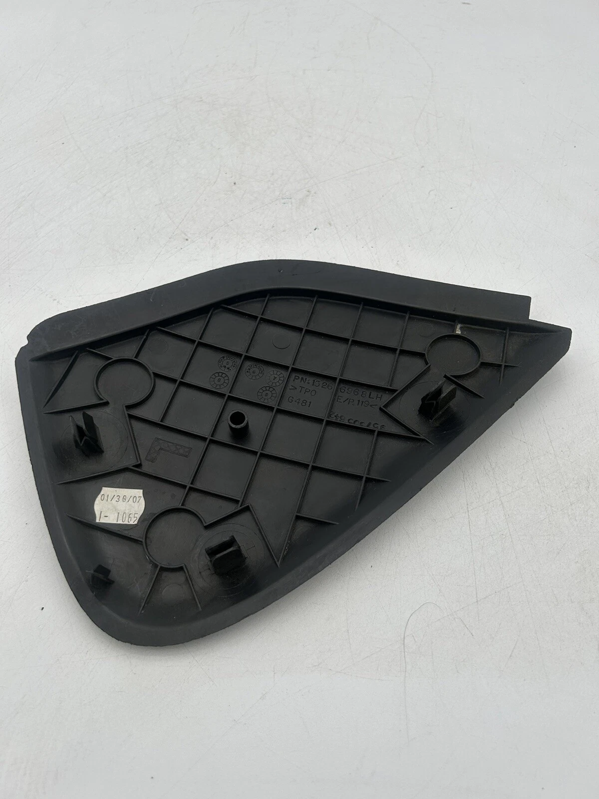 06-10 SATURN SKY / PONTIAC SOLSTICE LEFT DASH END CAP TRIM COVER OEM⭐️⭐️ - Image 7