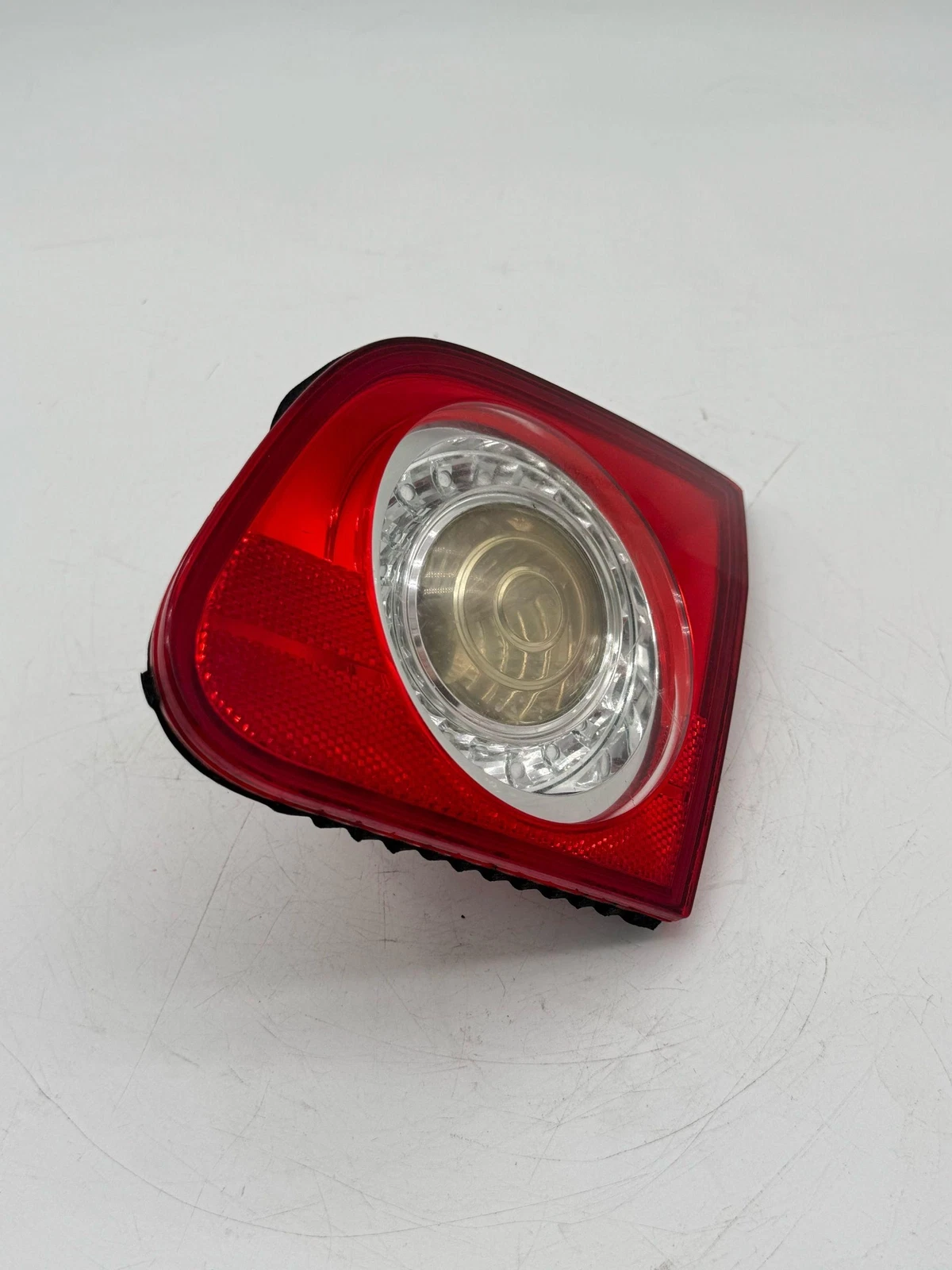 06-09 VOLKSWAGEN PASSAT PASSENGER RIGHT SIDE TAIL LIGHT LAMP OEM ZSB3C5945096D - Image 6