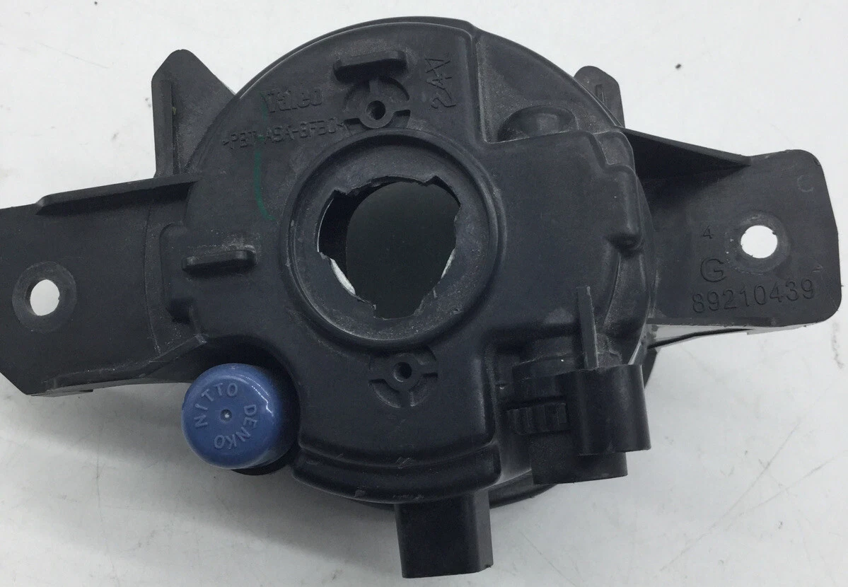 2004 - 2016 NISSAN SENTRA /ALTIMA FOG LIGHT LAMP BULB LEFT USED OEM 89210439 - Image 6