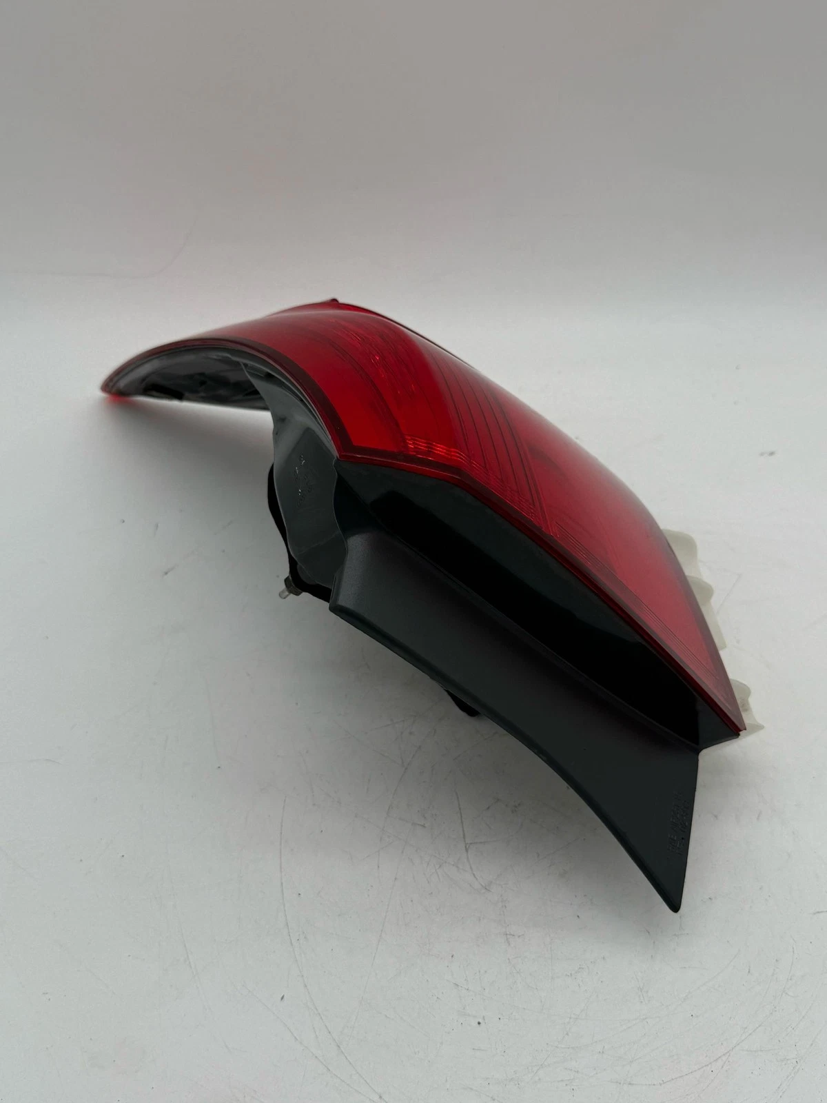 15-17 TOYOTA CAMRY Tail Light RIGHT SIDE RH SAE AIP2ST 15 NYF - Image 2