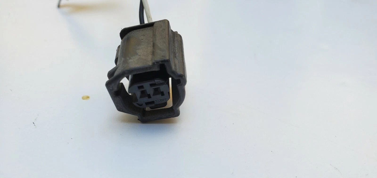 2007-2011 ES350 Toyota Camry left driver front wheel abs anti lock brake sensor - Image 2