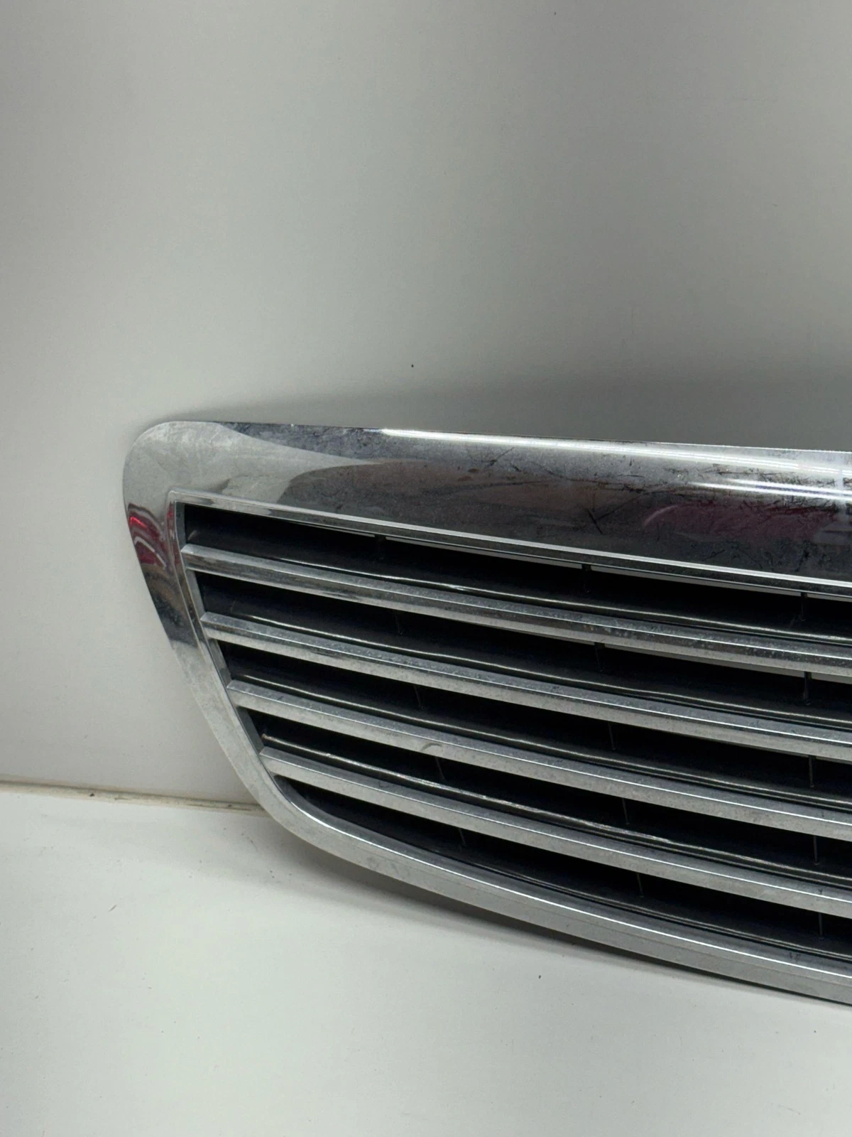 2007- 2009 Mercedes W221 S550 S450 Front Grille 2218800083 OEM - Image 5