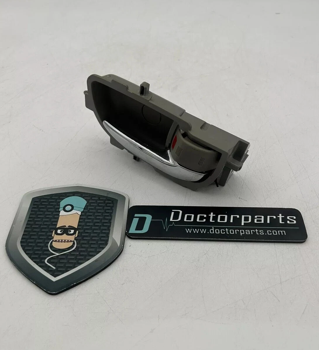 14 15 16 TOYOTA COROLLA REAR RIGHT DOOR INTERIOR INNER HANDLE OEM⭐️⭐️ - Image 2