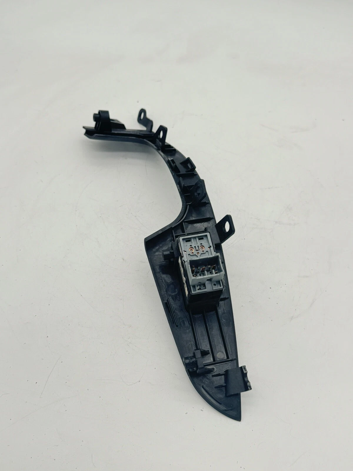 11-13 Hyundai Elantra Sedan Rear Left Window Switch Bezel Trim 201007562 OEM - Image 6