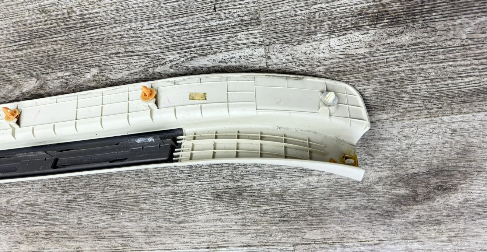 02-10 LEXUS SC430 FRONT LEFT DRIVER SIDE DOOR STEP SCUFF PLATE TRIM OEM - Image 9