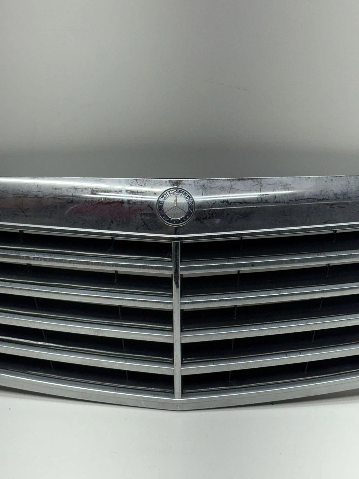 2007- 2009 Mercedes W221 S550 S450 Front Grille 2218800083 OEM - Image 4