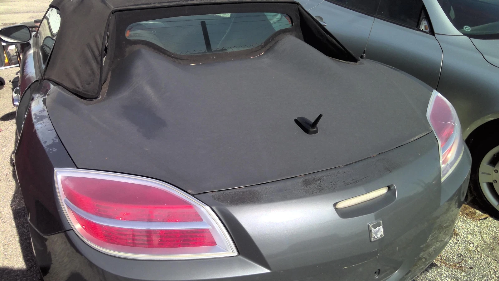 07-10 SATURN SKY REAR HATCH DECKLID TRUNK LID ASSEMBLY OEM - Image 7