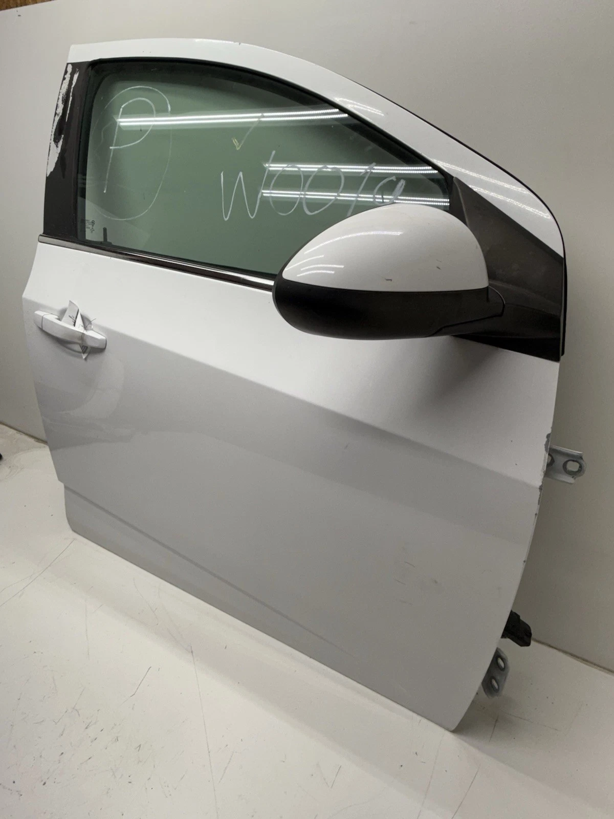12-20 CHEVY SONIC RIGHT FRONT PASSENGER DOOR OEM - Image 9