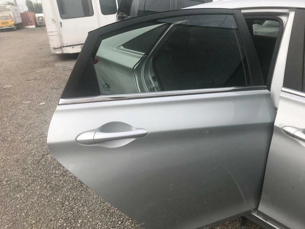 11 - 13 Door HYUNDAI SONATA SE SEDAN 2011 Used Rear Passenger Side RH