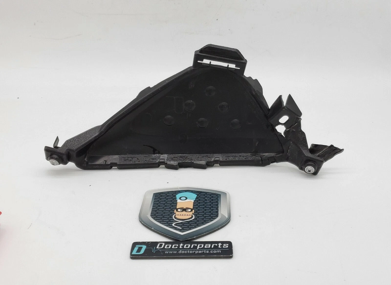 TOYOTA PRIUS FRONT BUMPER FOG COVER OEM 2016 2017 2018 16 17 18 RH