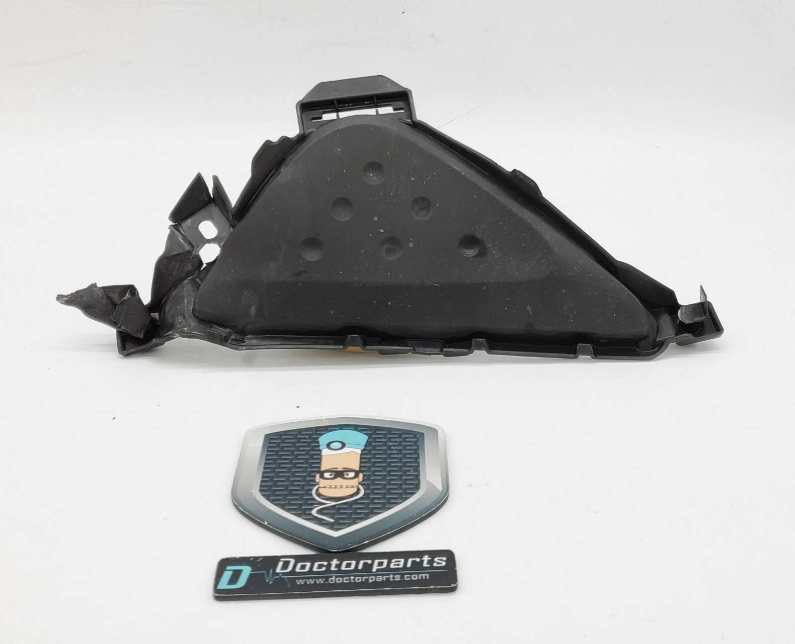 TOYOTA PRIUS FRONT BUMPER FOG COVER OEM 2016 2017 2018 16 17 18 RH - Image 2