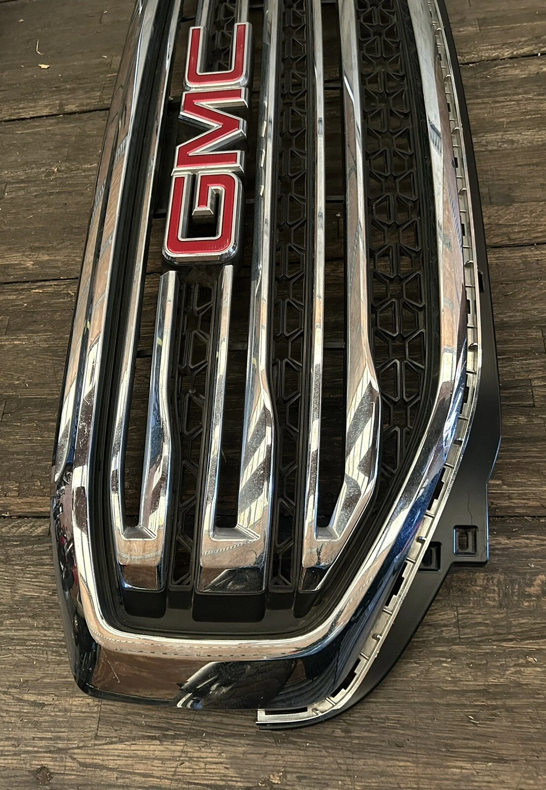 2017 2018 2019 GMC ACADIA SLT GRILLE NO CAMERA 84003226 OEM GRILLl GENUINE GMC - Image 7