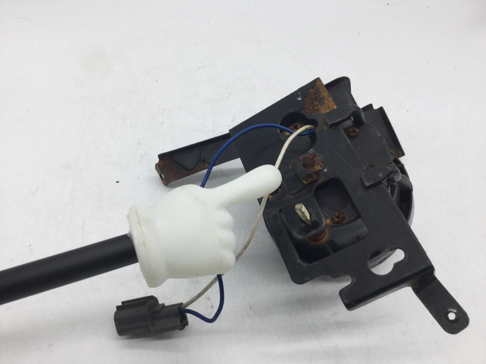 2014-2017 TOYOTA TUNDRA FRONT BUMPER GUARD LIGHT LED TURN SÍGNAL LEFT USED OEM - Image 6