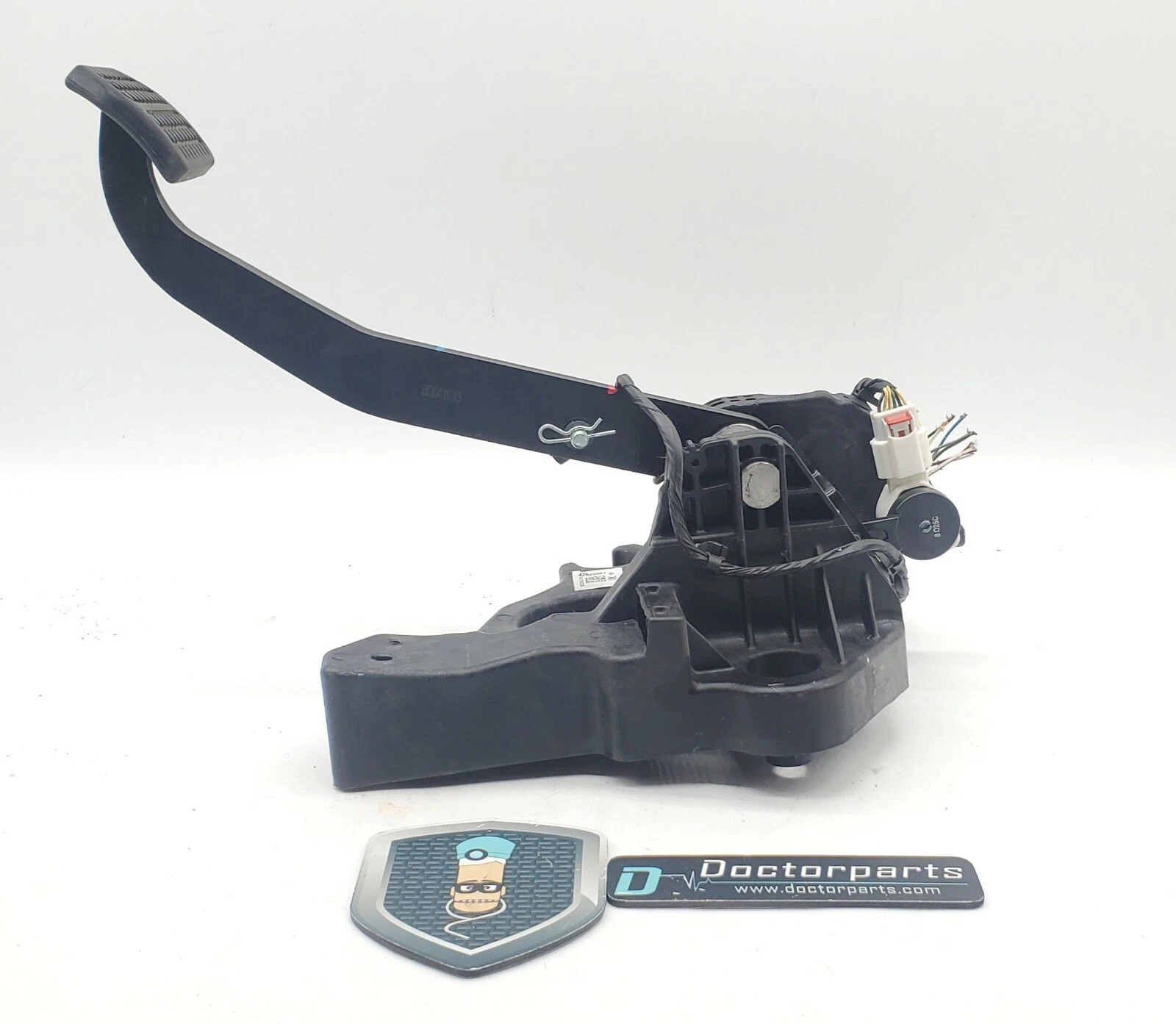 Brake pedal 42623461 fits 19-20 Chevrolet Spark - Image 2