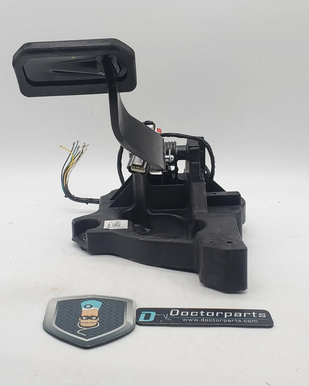 Brake pedal 42623461 fits 19-20 Chevrolet Spark - Image 3
