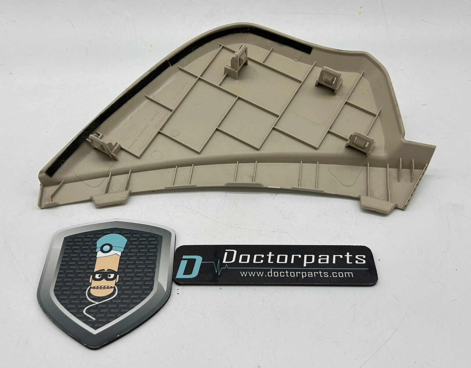 2015 - 2023 NISSAN MURANO DASH LEFT SIDE END CAP TRIM COVER PANEL OEM 684215AA0A - Image 3