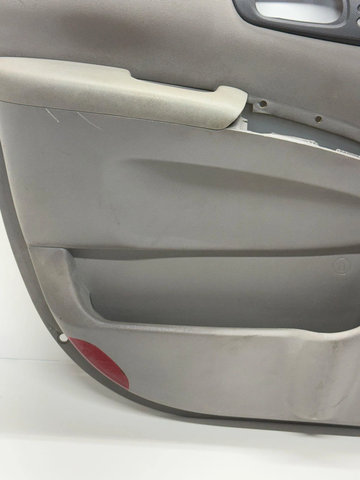 2011 - 2012 KIA SEDONA Front Door Trim Panel Left Driver Side LH oem - Image 7