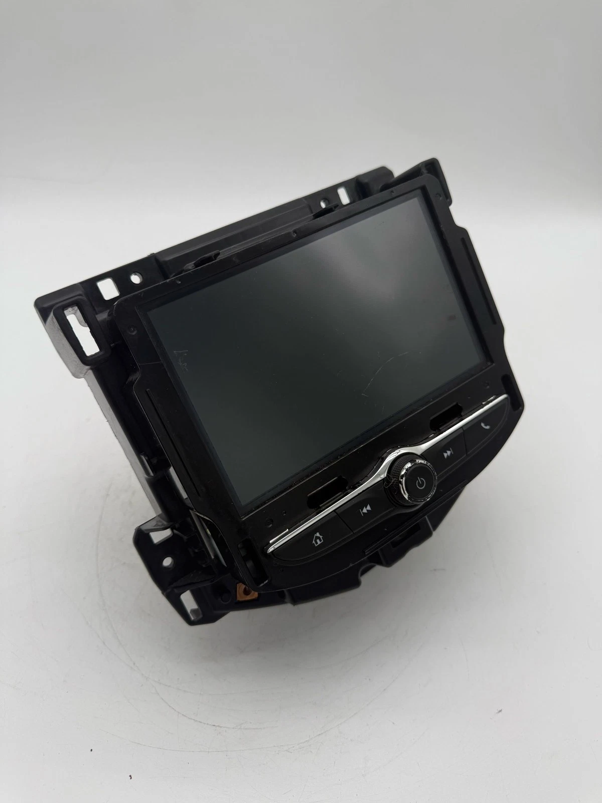2018 2019 CHEVROLET SONIC/TRAX RADIO RECEIVER AM FM DISPLAY SCREEN OEM 84610605 - Image 8