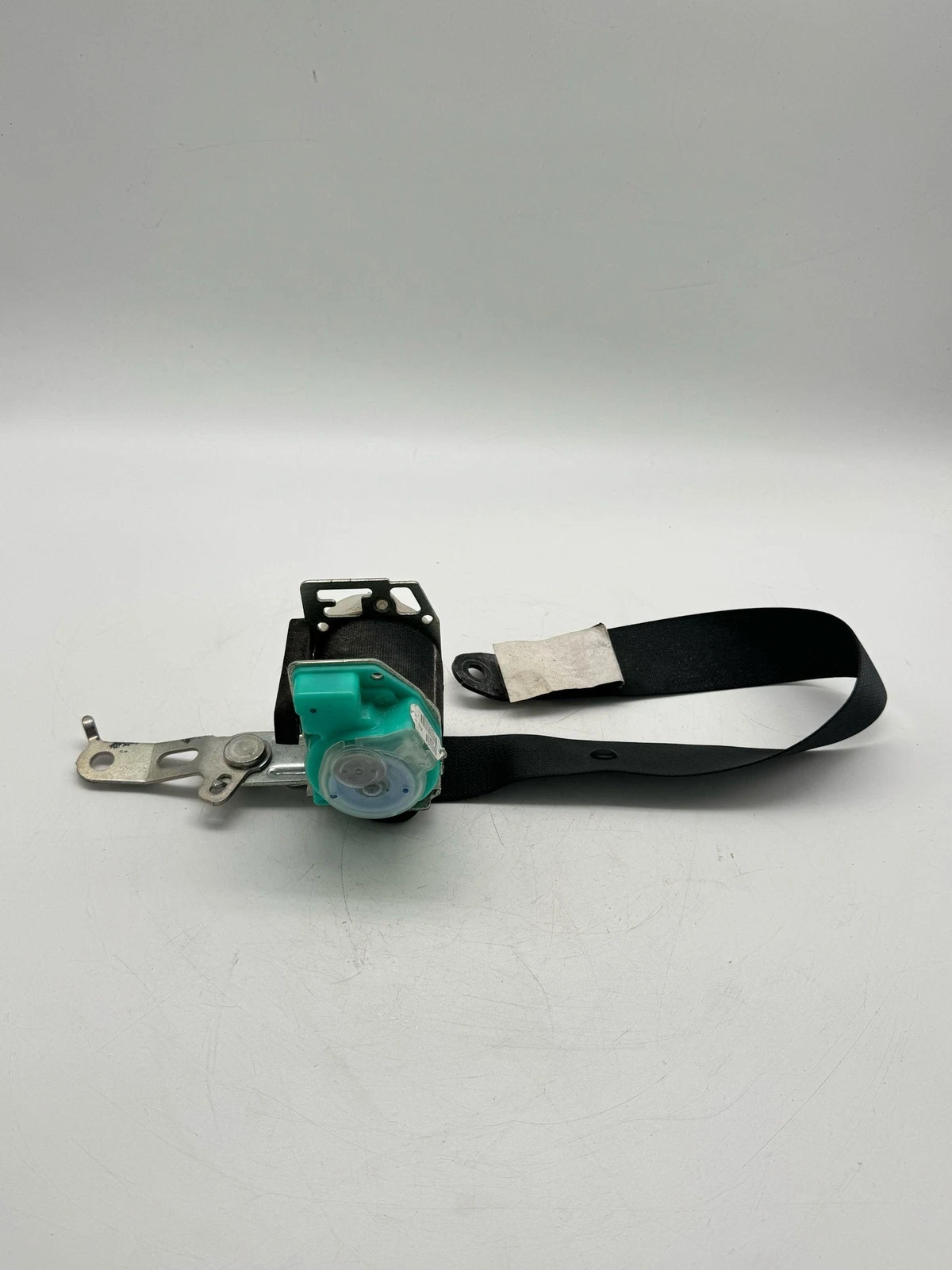 2014-2019 TOYOTA COROLLA SEDAN REAR 2ND ROW RIGHT SIDE SEAT BELT SEATBELT OEM - Image 5