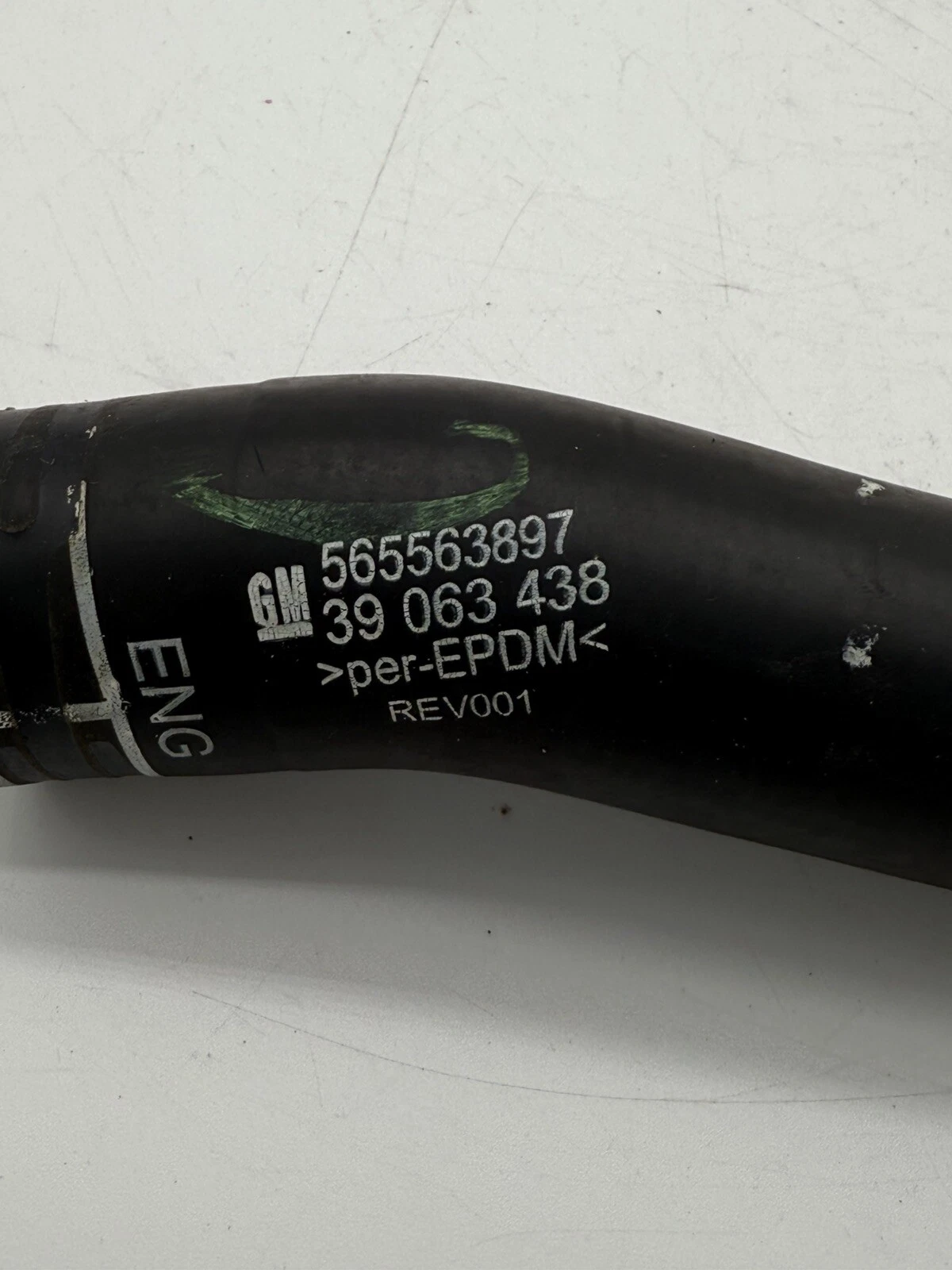 2016-2019 CHEVROLET CRUZE ENGINE RADIATOR UPPER INLET COOLANT HOSE PIPE OEM - Image 6