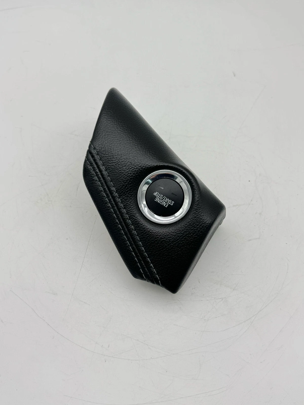 2016-2019 CHEVROLET CRUZE FRONT DASHBOARD IGNITION SWITCH OEM 13409819 - Image 4