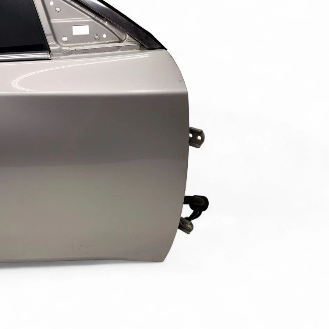 2011-2014 Nissan Maxima Sedan Front RH Right Side Door Assembly OEM - Image 4