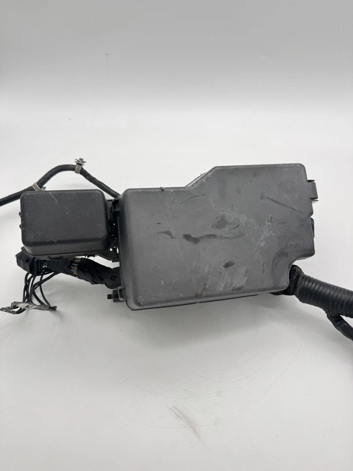 2012-2013 MAZDA 3 FUSEBOX FUSE BOX RELAY MODULE PA66+PPE - Image 9