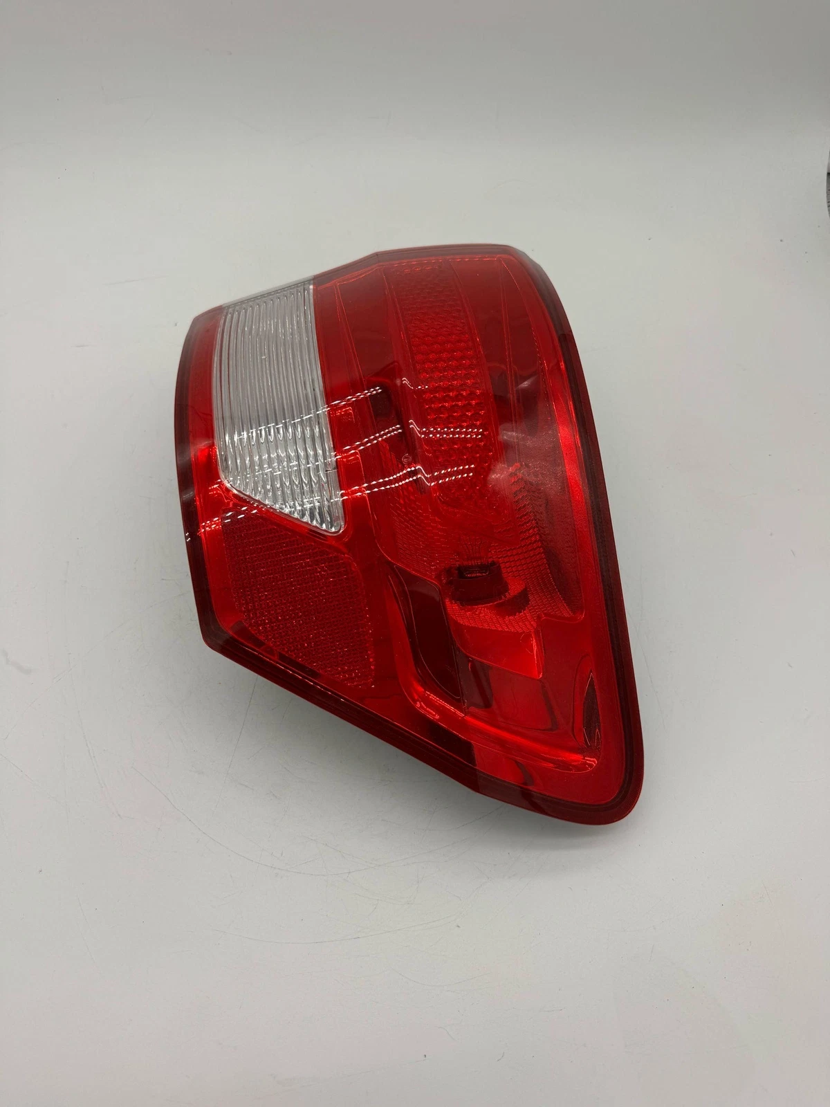 RH 11-13 Jeep Grand Cherokee Right Passenger Tail Light Assembly OEM 55079420AD - Image 7