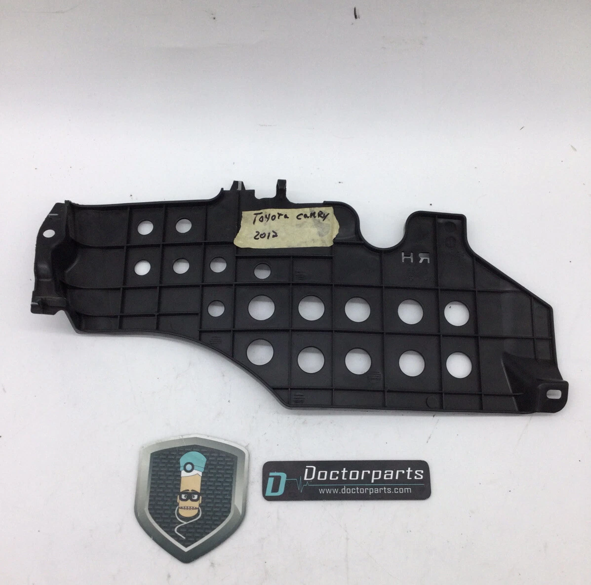 2012-2017 TOYOTA CAMRY RIGHT RH SIDE FLOOR CARPET BRACKET USED OEM - Image 3