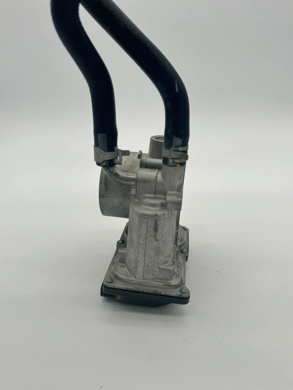 2012 HYUNDAI ACCENT 1.6L THROTTLE BODY OEM 351002B300 - Image 9