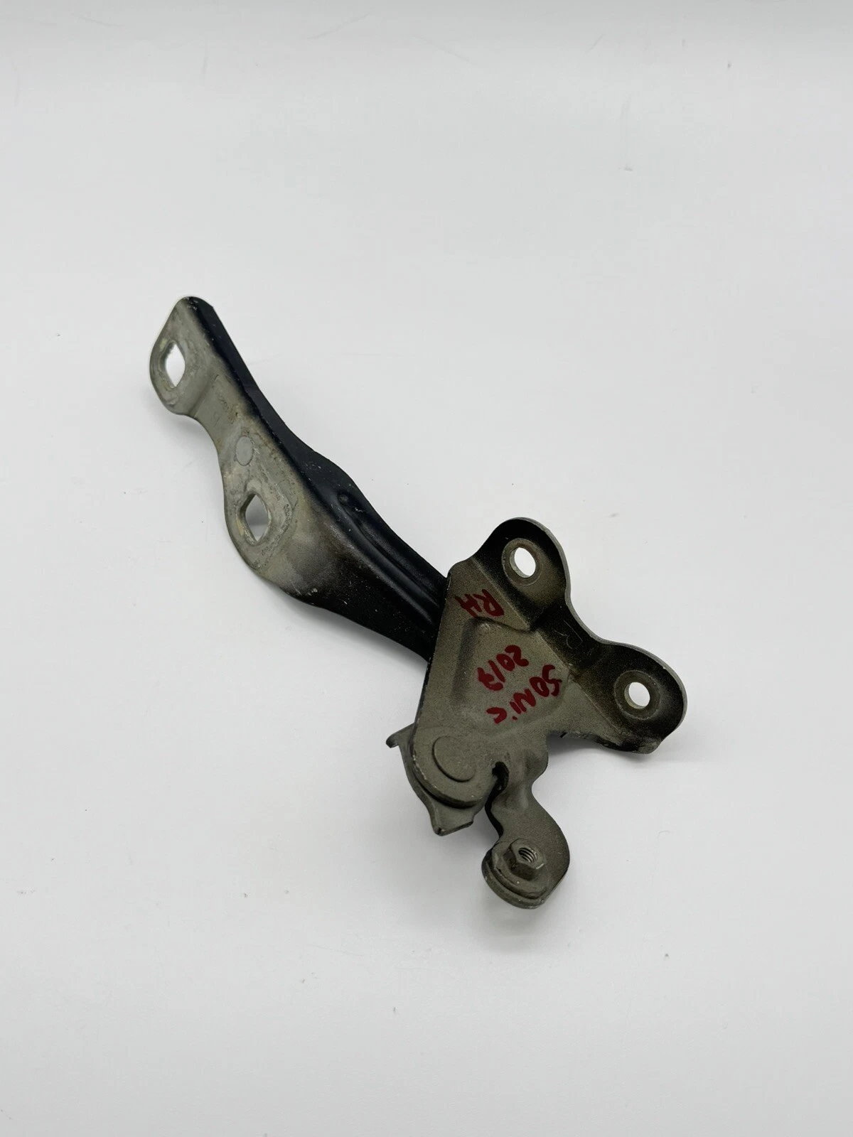 2019 Chevrolet Sonic Hood Right Hinge 95462342 OEM - Image 2