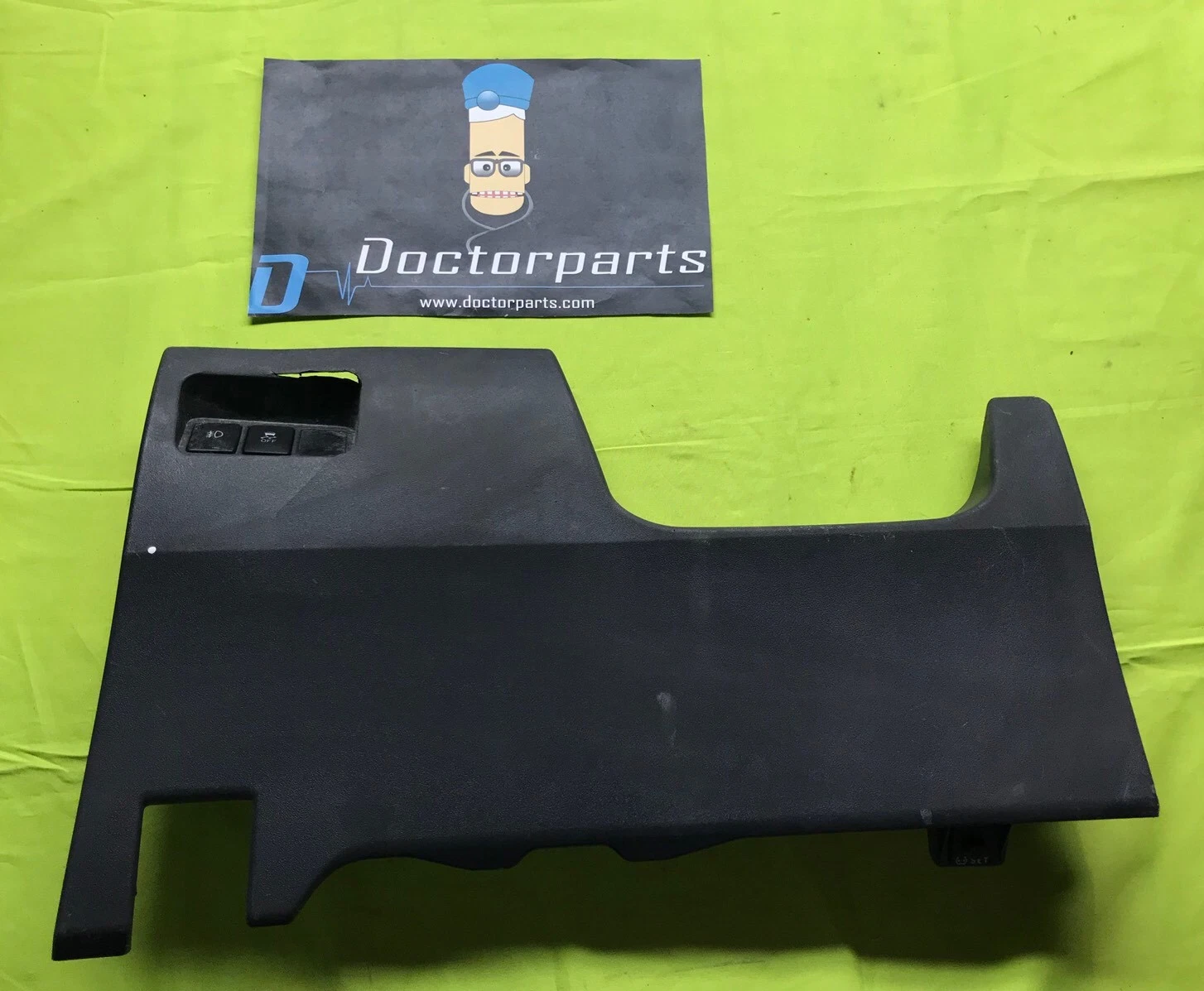 Scion TOYOTA OEM 08 -15 xB Instrument Panel Dash - Lower Cover - Image 2