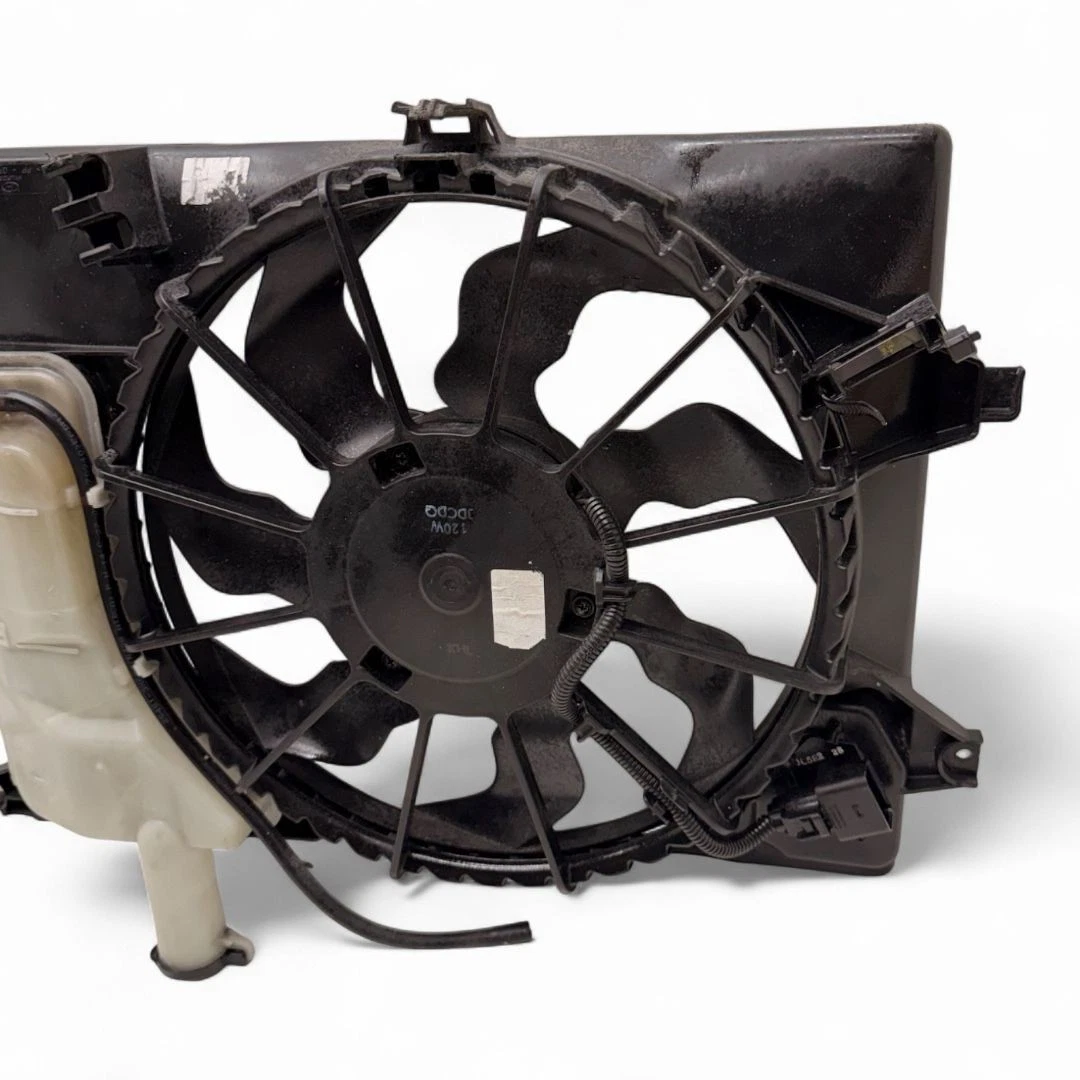 2014-2018 Kia Forte Radiator Cooling Fan Motor Assembly 25380-3X500 OEM - Image 3