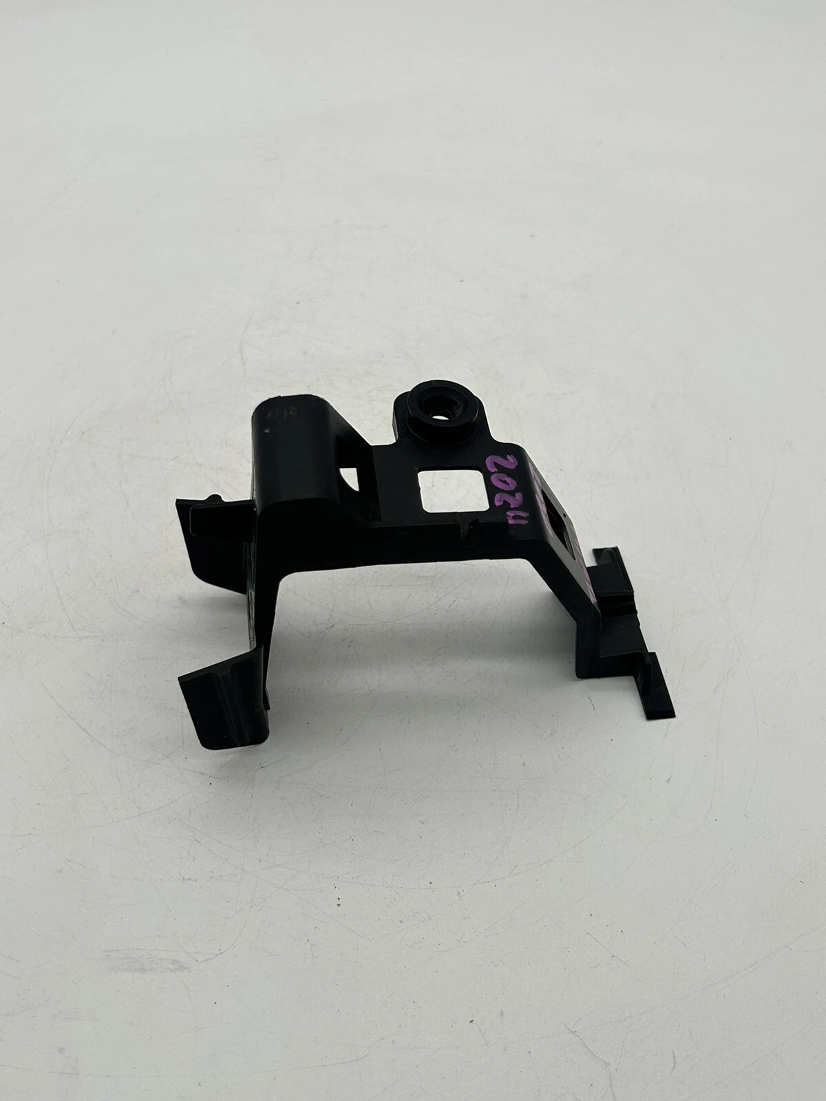 OEM 2016-2023 Mazda Mx-5 Miata (Rear) Bumper Retainer N243-50-2R2 - Image 6