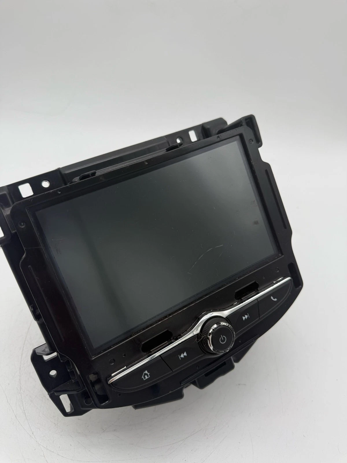 2018 2019 CHEVROLET SONIC/TRAX RADIO RECEIVER AM FM DISPLAY SCREEN OEM 84610605 - Image 10
