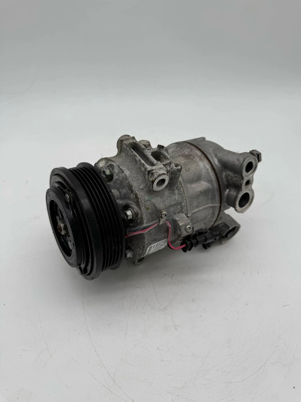 2016 2017 2018 Chevrolet Cruze 1.4L A/C AC Compressor Fits 39133197 39038560 - Image 2