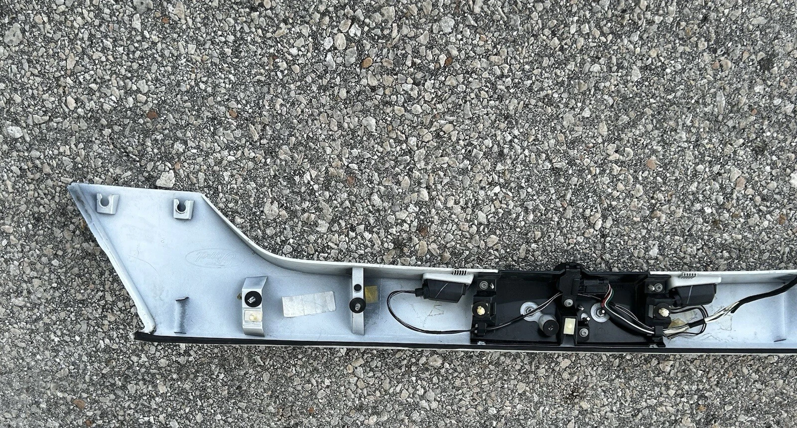 2017-2019 FORD ESCAPE REAR TAILGATE TRIM MOLDING HANDLE WITH CAMERA GENUINE OEM - Image 11
