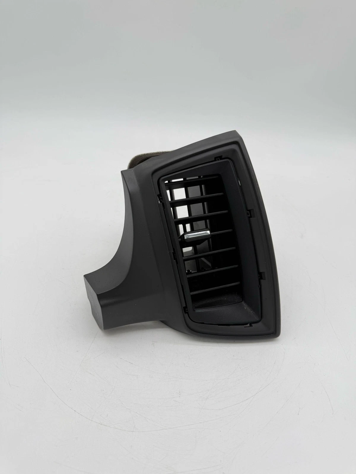 2019 - 2023 FORD RANGER DASH LEFT INNER AIR VENT TRIM COVER PANEL OEM - Image 2