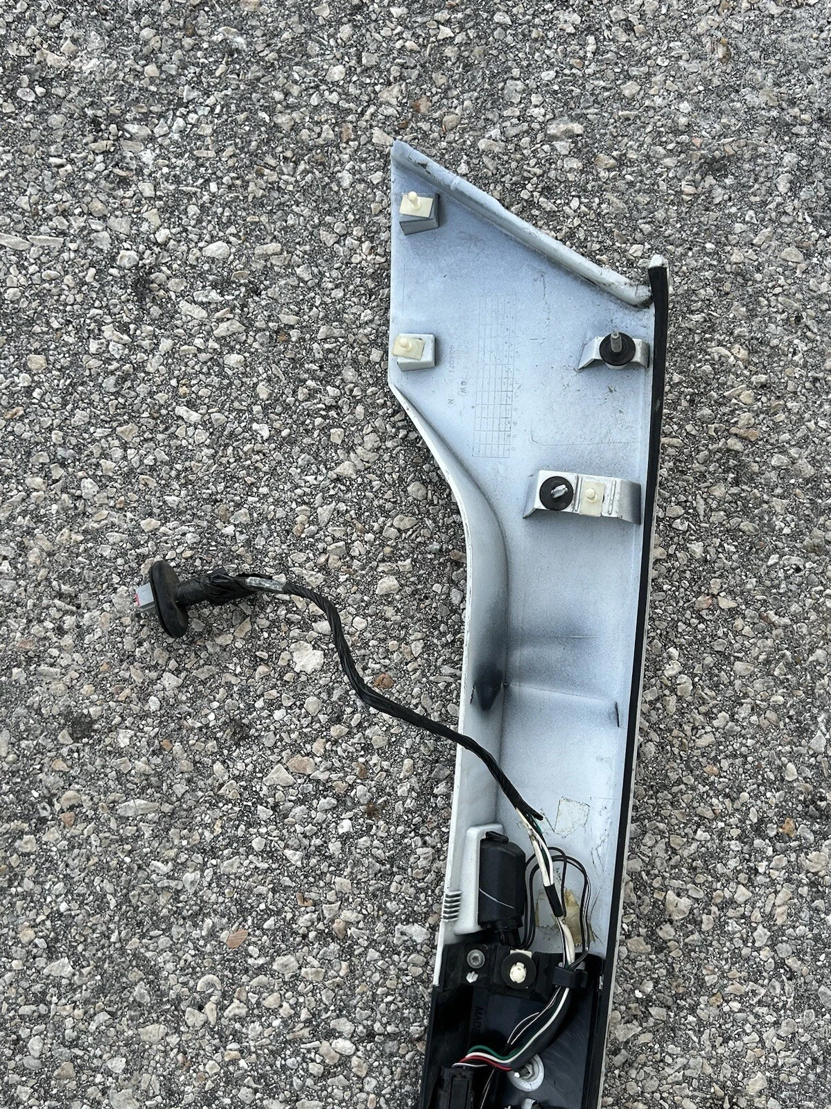 2017-2019 FORD ESCAPE REAR TAILGATE TRIM MOLDING HANDLE WITH CAMERA GENUINE OEM - Image 12