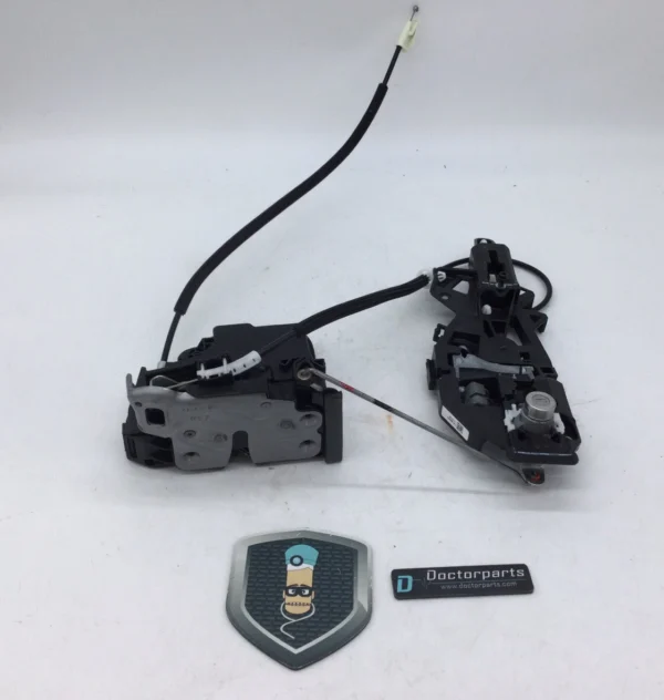 2018-2019 CHEVROLET EQUINOX FRONT DRIVER LEFT LH KEYS /LATCHES /LOCKS USED OEM