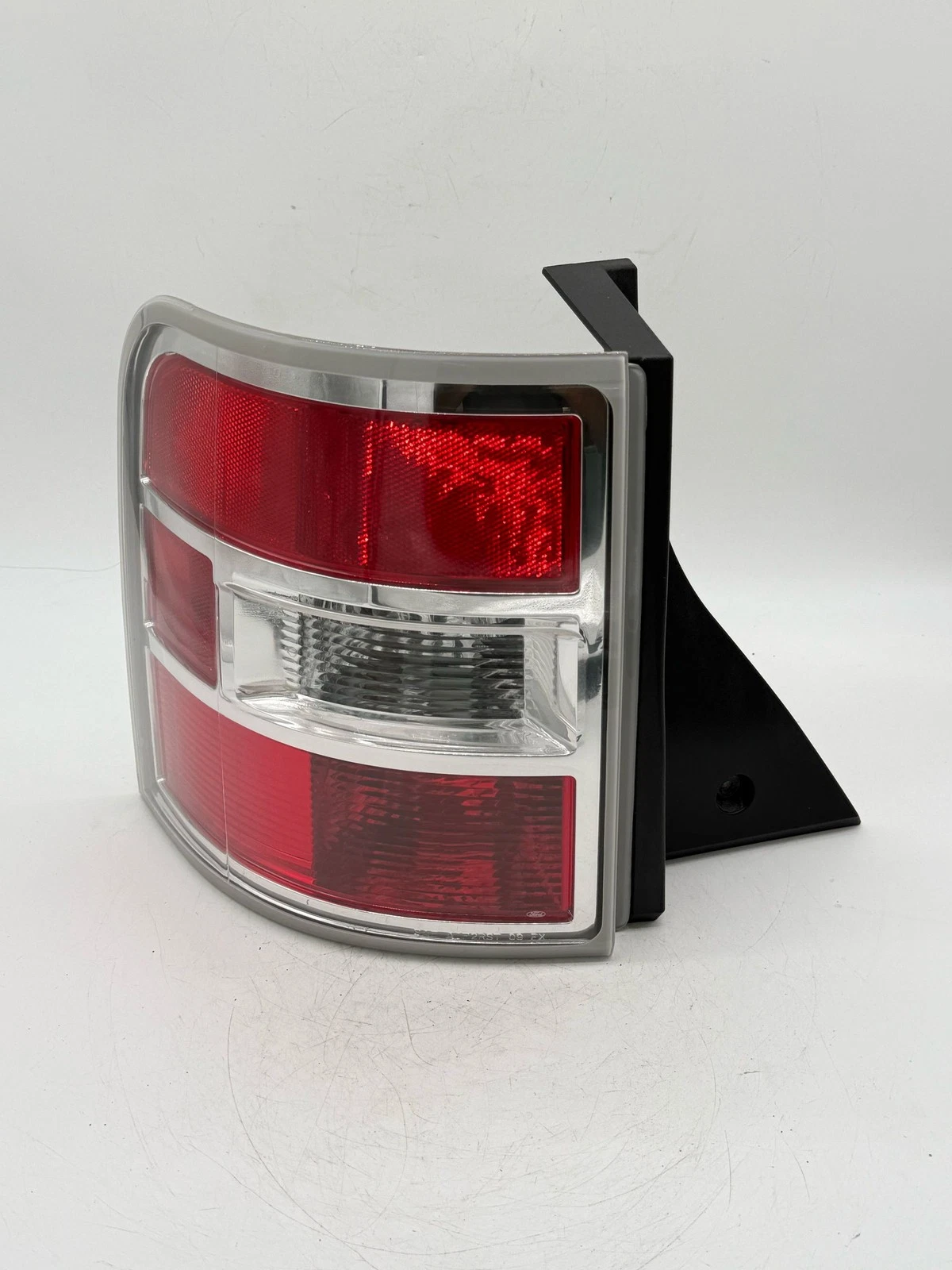 2013-2019 FORD FLEX REAR LEFT DRIVER SIDE HALOGEN TAIL LIGHT LAMP CA83-13B505-AB - Image 2