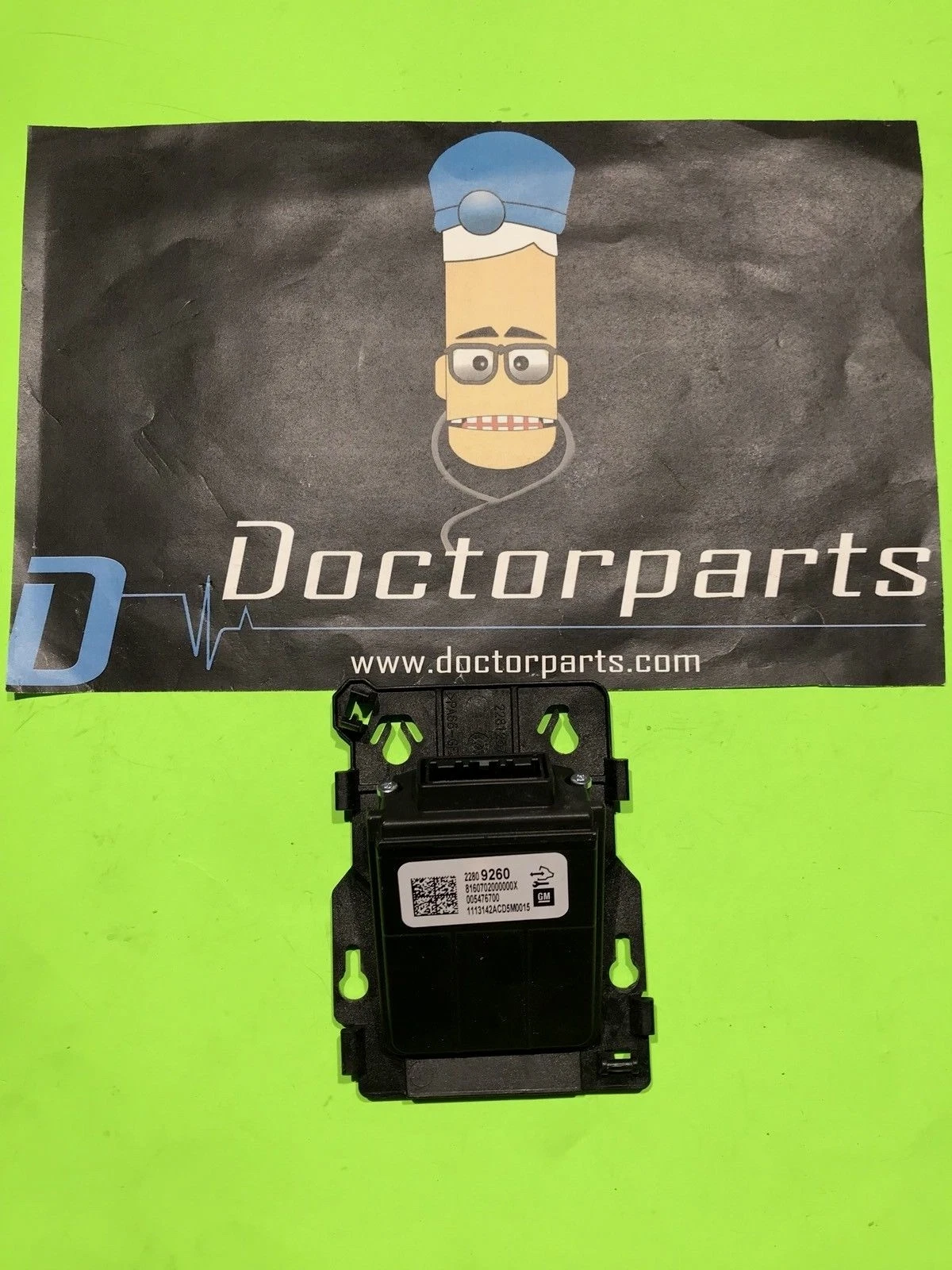 GM OEM Windshield - Front Camera 22809060 Buick Enclave 2014 Used