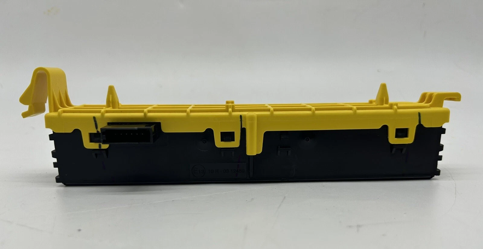 2016-2019 FORD EXPLORER AWD 3.5L MICROSOFT SYNC AUDIO INPUT SYSTEM MODULE OEM - Image 3