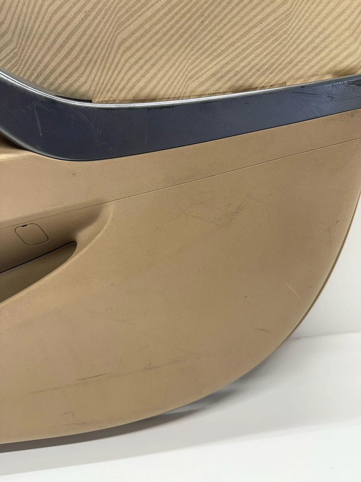 2013 HYUNDAI ELANTRA FRONT RH PASSENGER SIDE DOOR TRIM PANEL OEM - Image 6