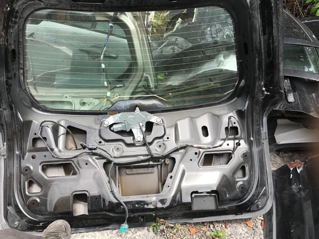 2011 CHEVROLET EQUINOX DECKLID TAILGATE USE OEM - Image 2