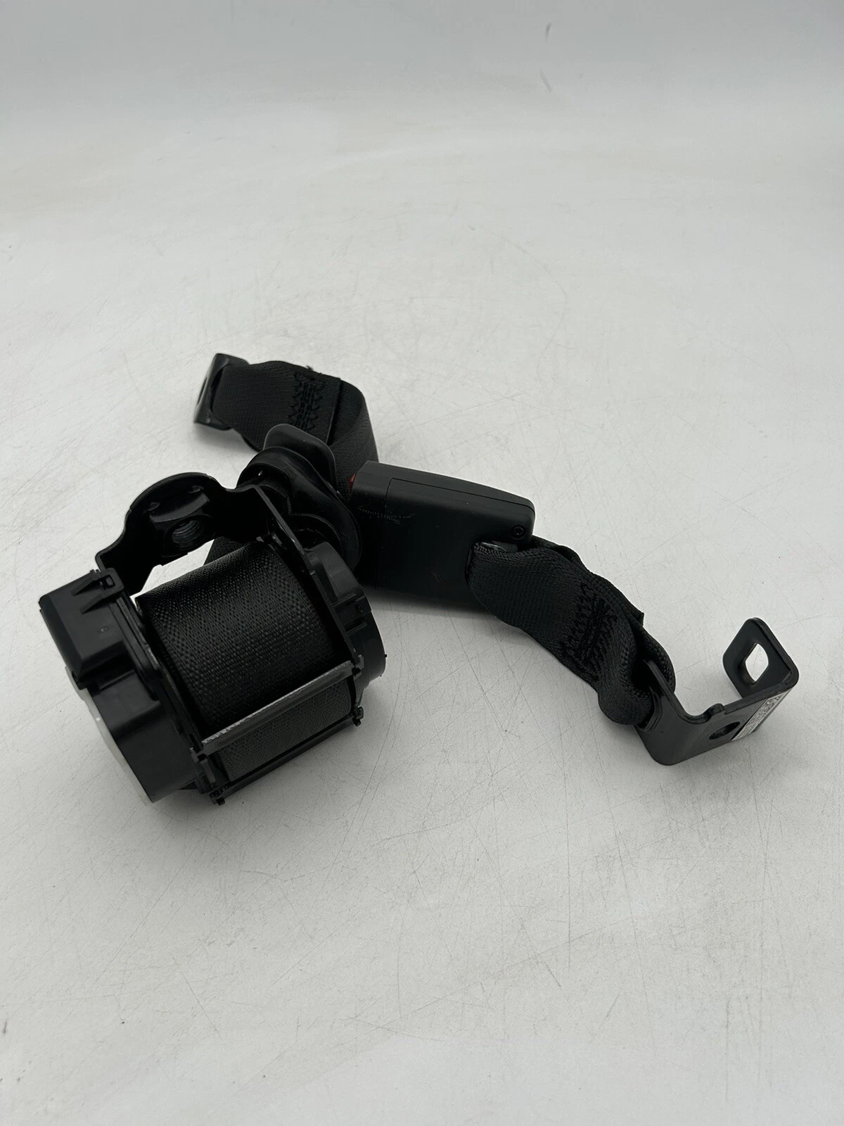 2018-2020 CHEVROLET SPARK REAR RIGHT PASSENGER SIDE SEAT BELT RETRACTOR 42589893 - Image 6