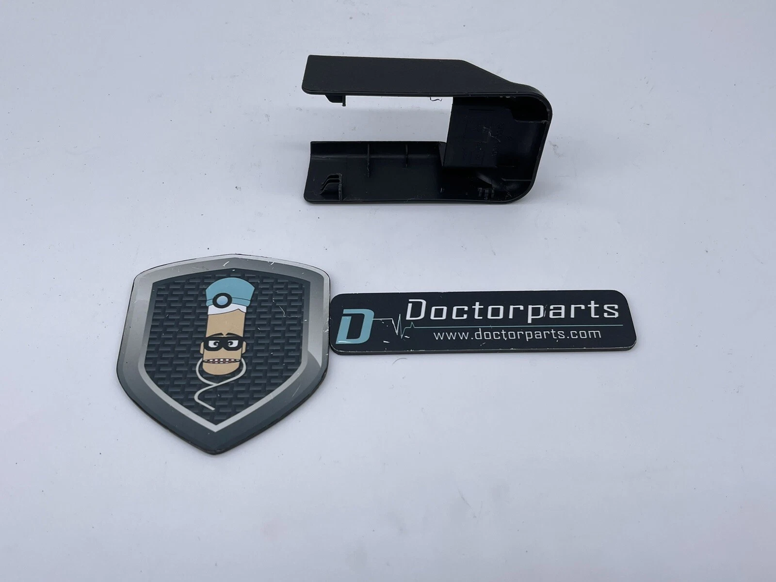 2009 - 2014 Nissan Murano FR Cover-Seat Slide 87505-1AA0A OEM USED - Image 2