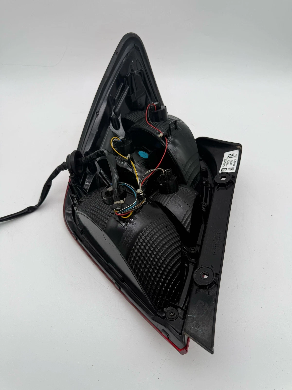 2017-2020 Chevrolet Sonic Right Side LED Tail Light Assembly Sedan 42652057 - Image 4