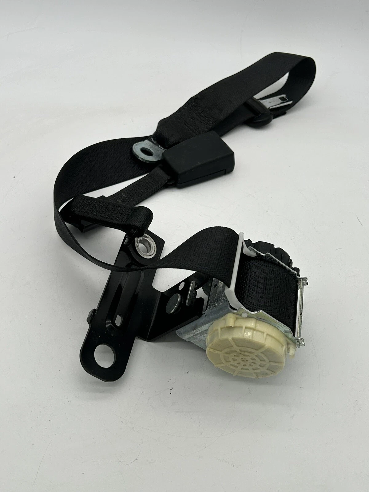 2018-2021 DODGE RAM 1500 REAR CENTER SEAT BELT RETRACTOR P7AX82TX7AB - Image 5