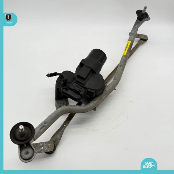 2018-2020 DODGE PROMASTER 2500 WINDSHIELD WIPER MOTOR OEM 04725998AE
